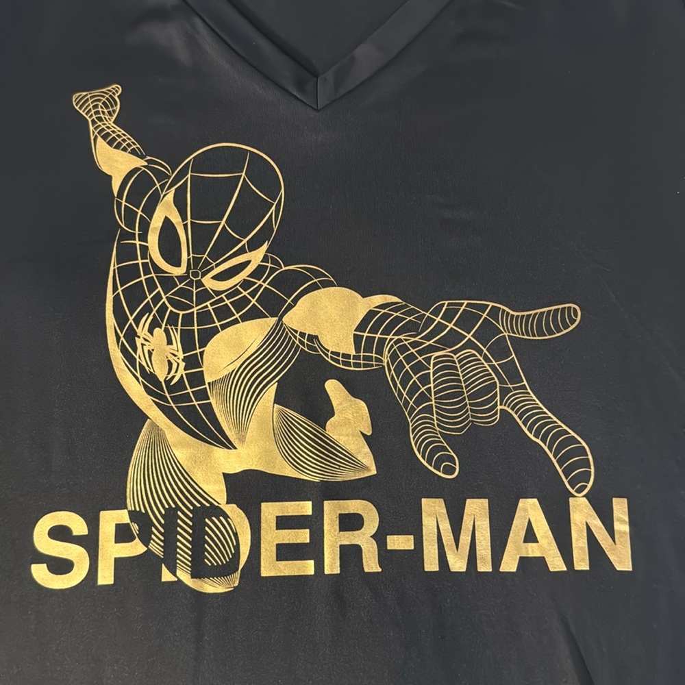 NWT Womens Marvel black Spider-Man tee. Size 12 - Picture 3 of 6